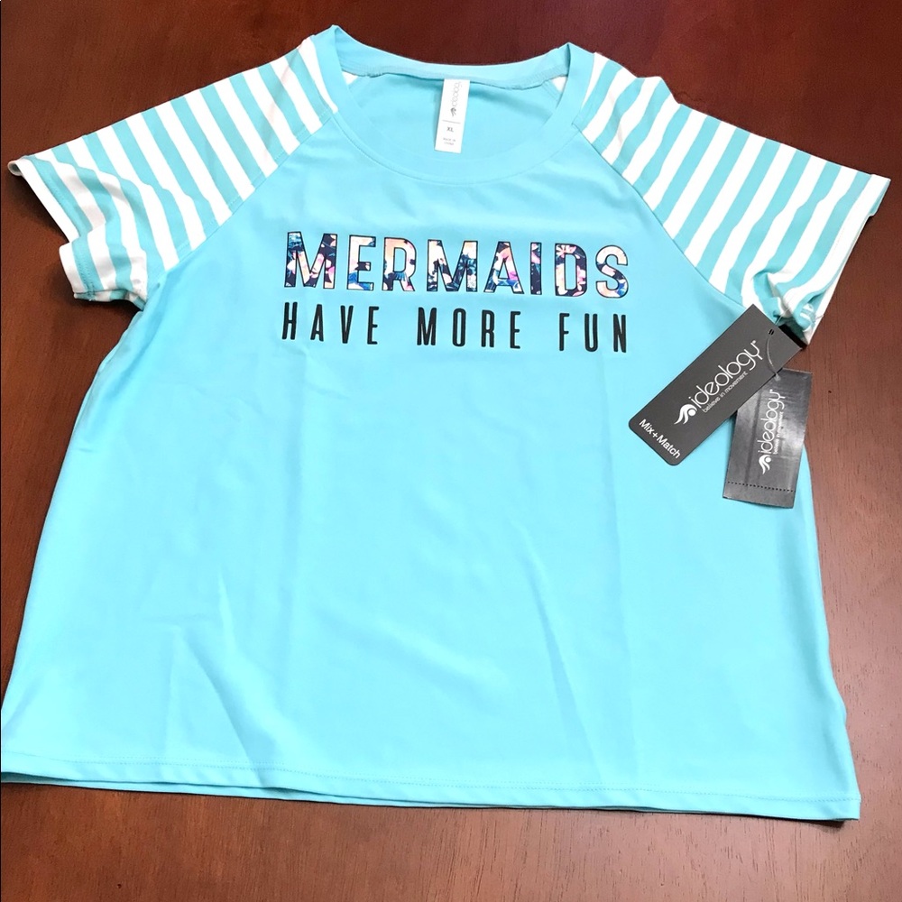 Bundle 2 items for $15!  Ideology Girl’s Short Sleeve Rash Guard XL(16)
